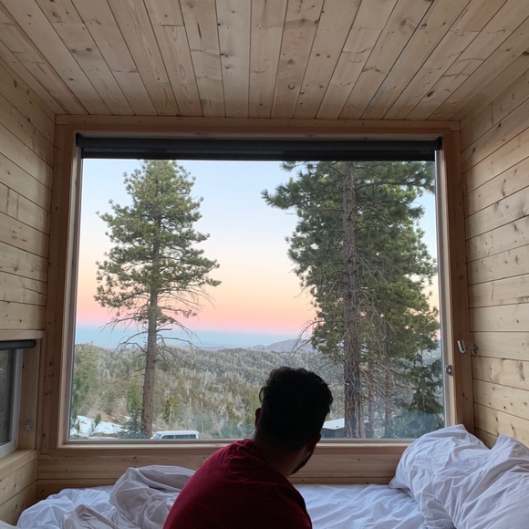 My Info Here. Closet Info’s Next Door ➔ - Picture 7 of 12